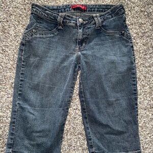 Koop Denim Capris w Embroidery